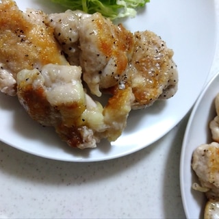 ごま油で鶏肉こんがり！チキンソテー